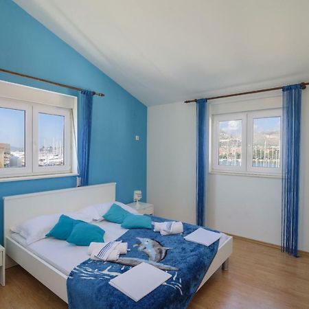 Apartments Mirjana Trogir Exteriör bild
