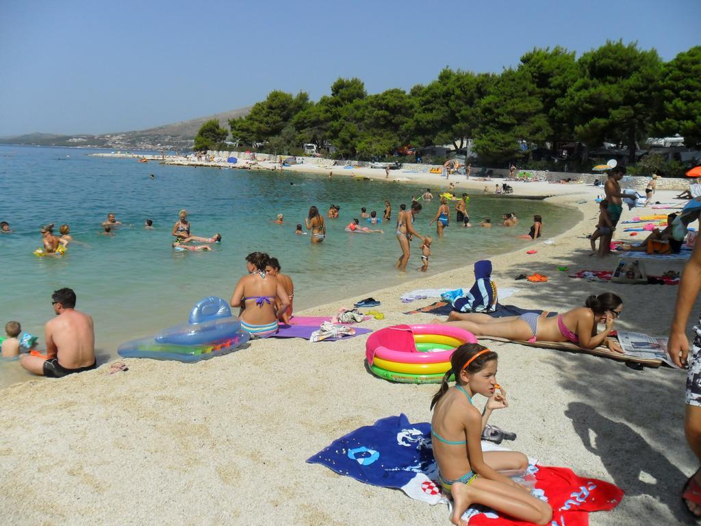 Apartments Mirjana Trogir Exteriör bild